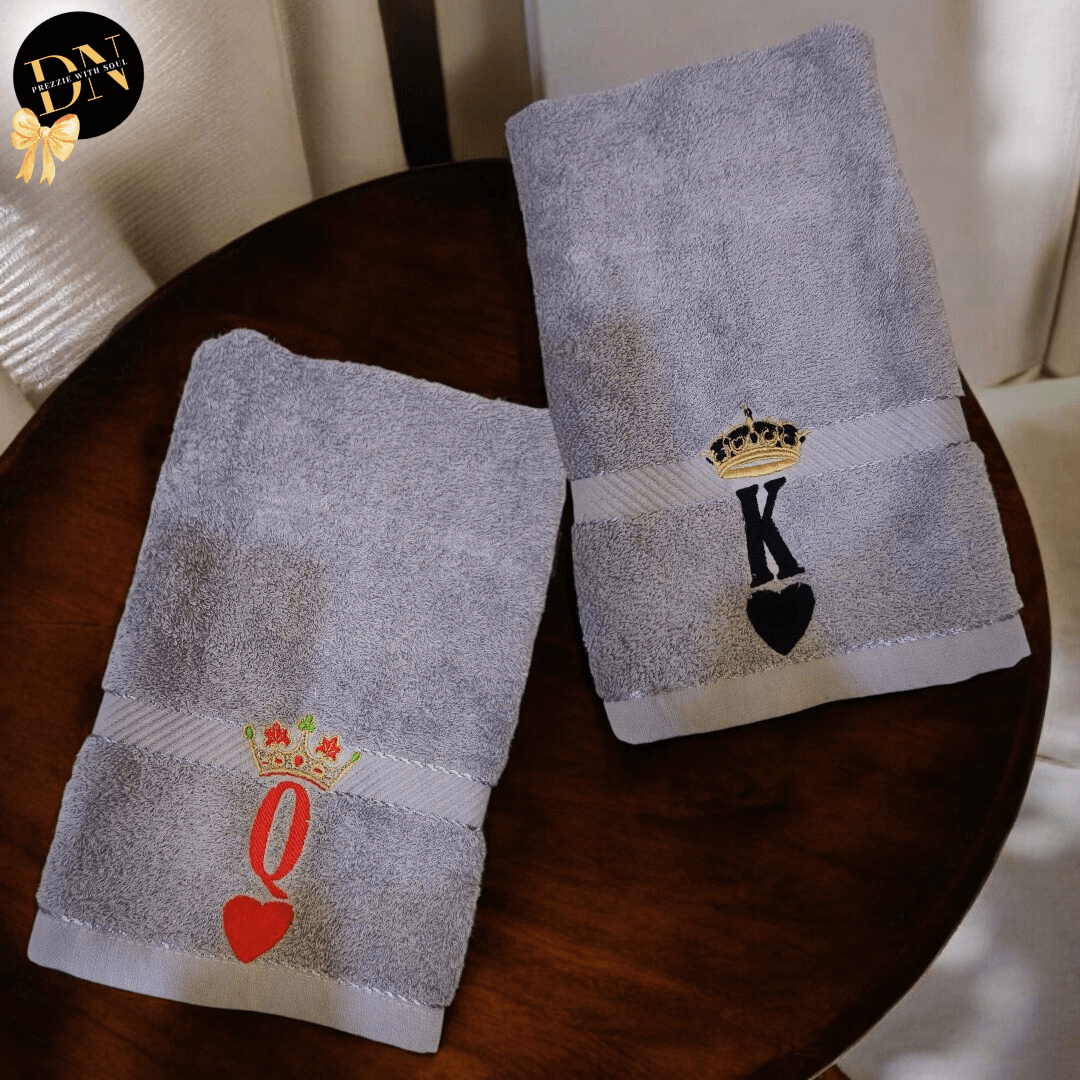 Majestic Couple Hand Towel Set