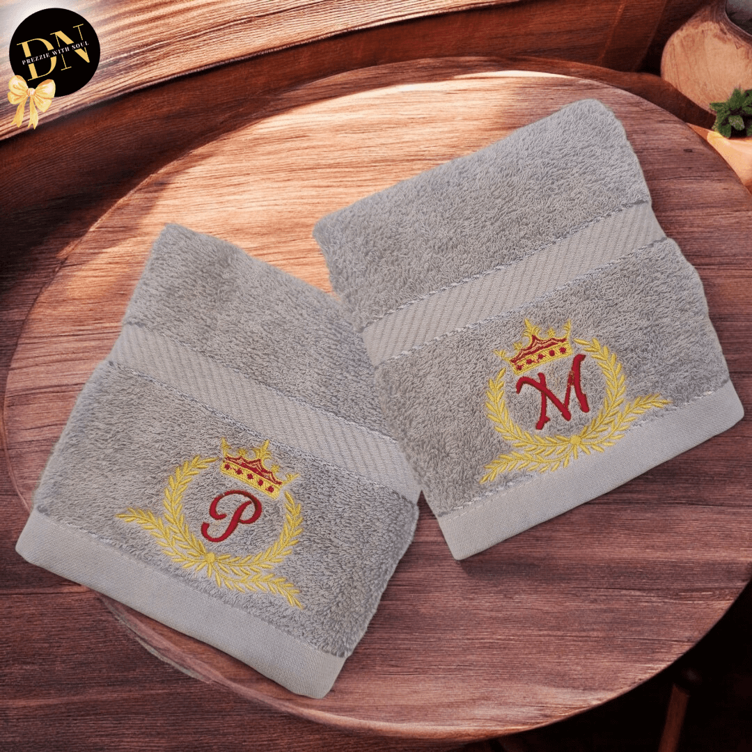 Royal Monogram Hand Towel Set